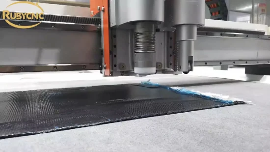 Máquina de corte digital CNC con hoja de cuchillo oscilante para tela de neopreno Fibra de carbono Fibra de vidrio Tela preimpregnada no tejida Materiales compuestos